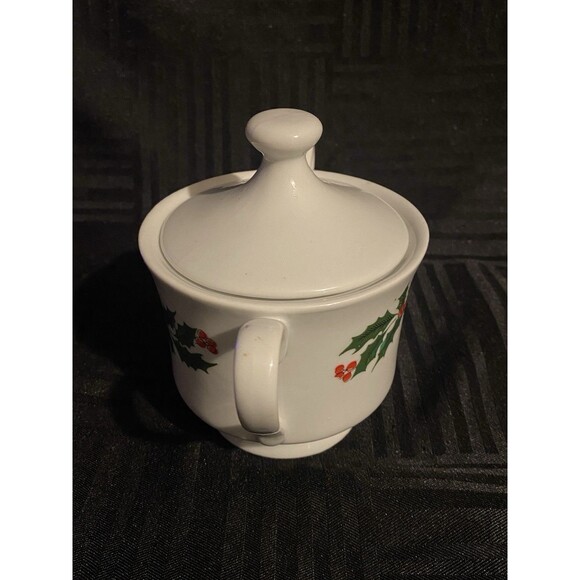 Christmas Holly Berry creamer and lidded sugar bowl set - Picture 3 of 10